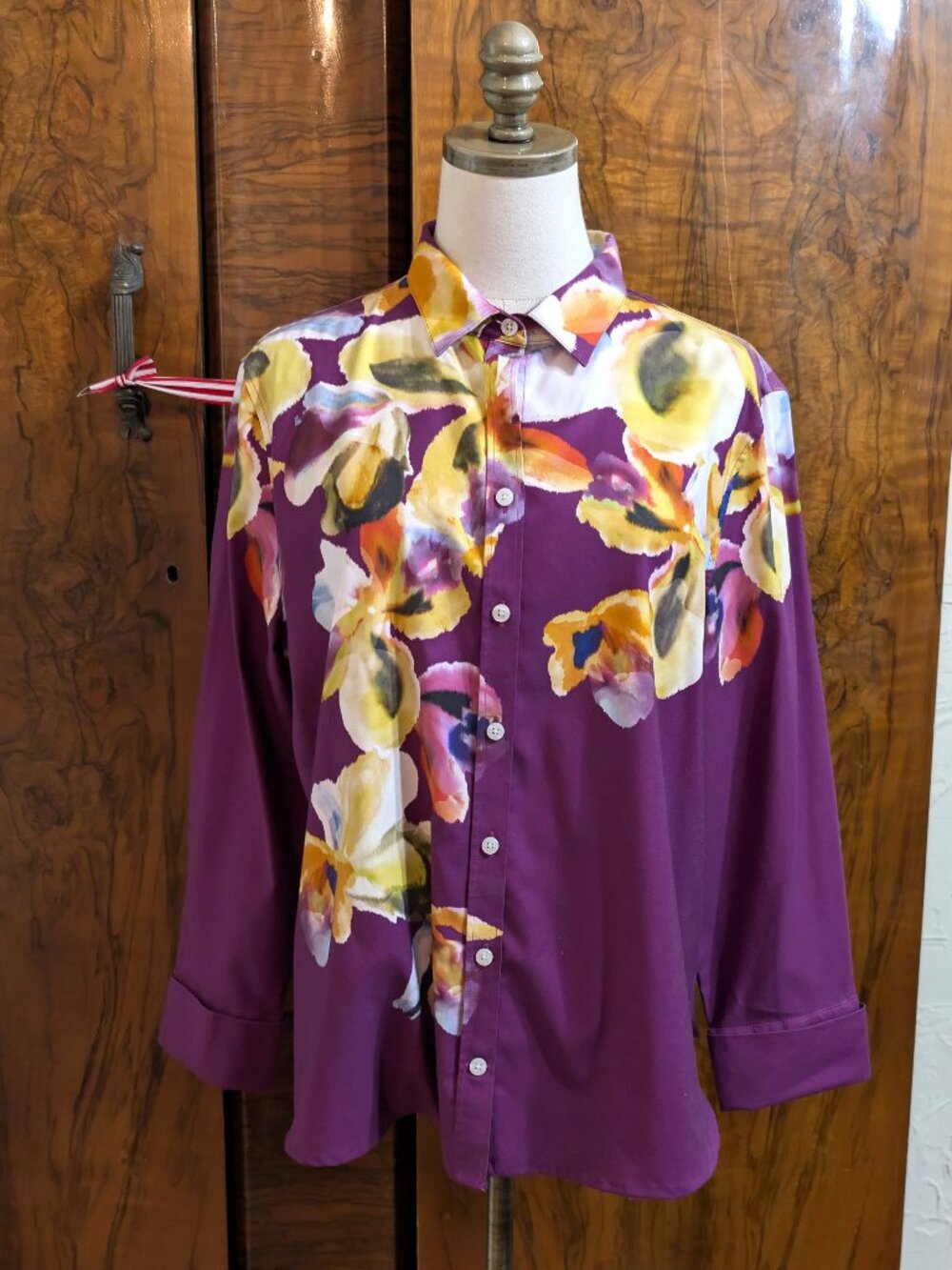 Chicos Vibrant Purple Yellow Floral Shirt 14 2.5 Abstract Art Print Blouse Artsy